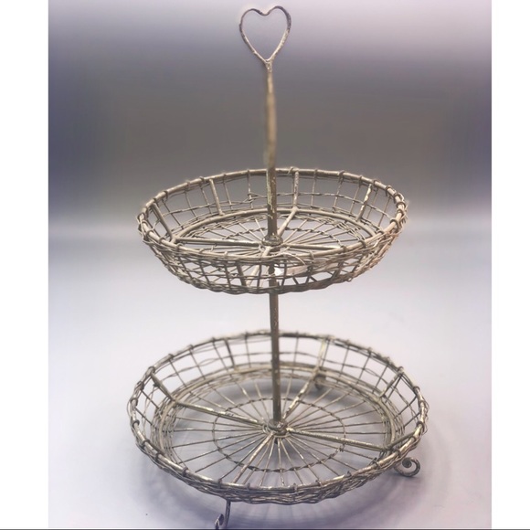 Vintage Heart Two Tier Serving Stand - Picture 2 of 14